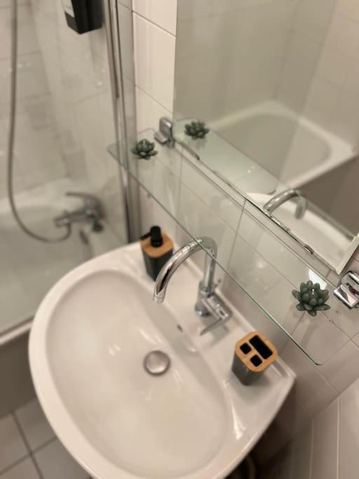 Appartement Neuf Entierement Equipe Proche Centre Amiens Exteriör bild